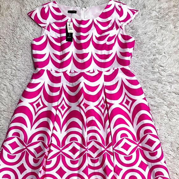 Talbots women dress size 10P Pink /white Color - Picture 1 of 15